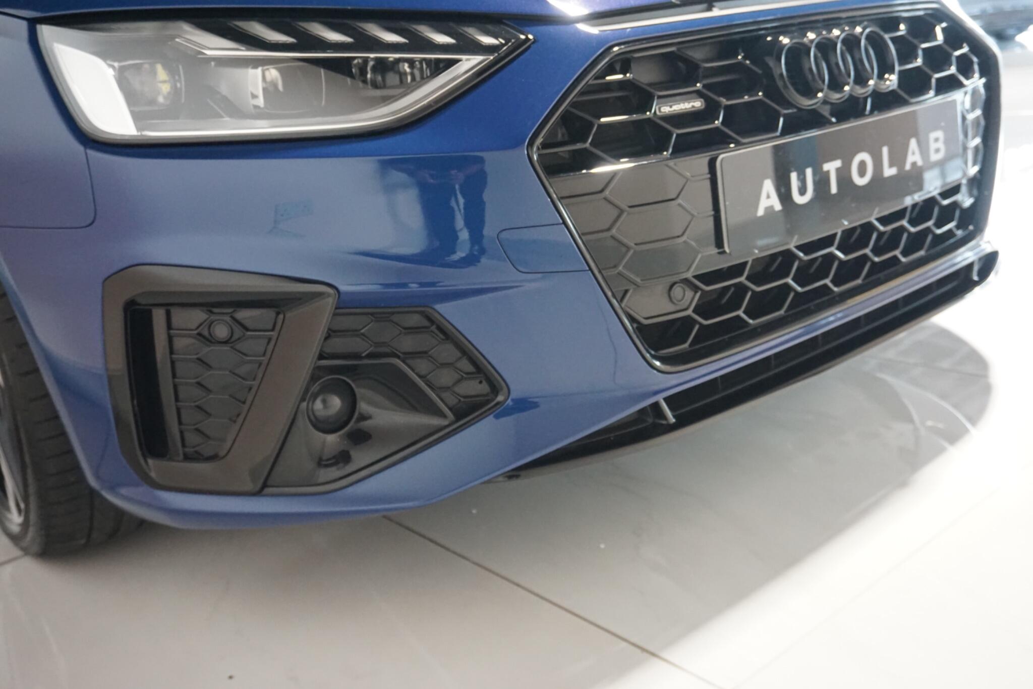 Audi A4 2.0 TDI 40 Black Edition Saloon 4dr Diesel S Tronic quattro Euro 6 (s/s) (204 ps)